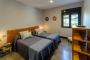 Twin bedded room