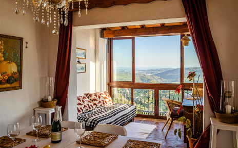 Vistas al mar y Marruecos en días claros