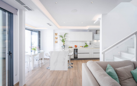 Open plan kitchen / dining area opening to terrace