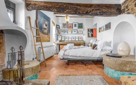 Bedroom 3 with original features