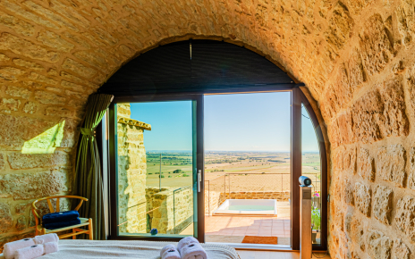 Bedroom 12 with infinity views