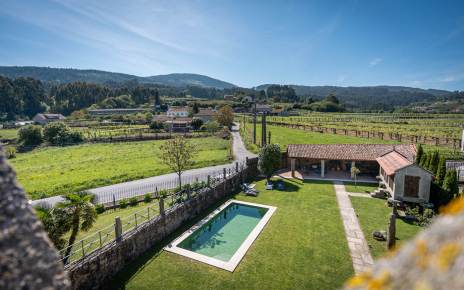 Bedroom 6 terraze view