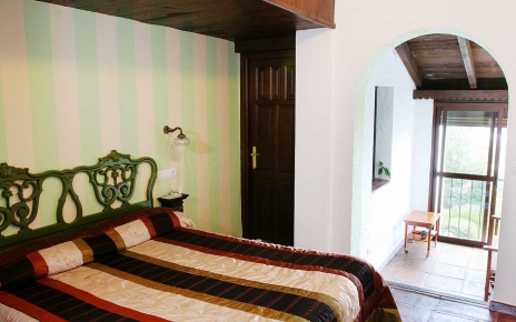 Algunas habitaciones tienen sala de estar