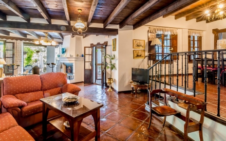 Sala de estar y comedor interior