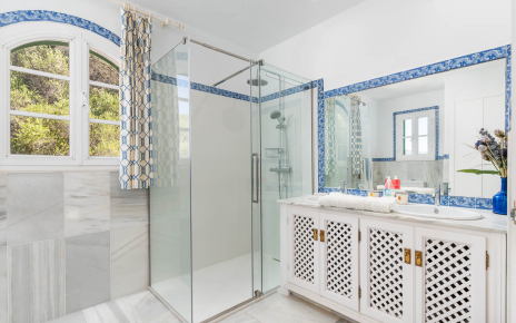 Baño de habitación en primera planta