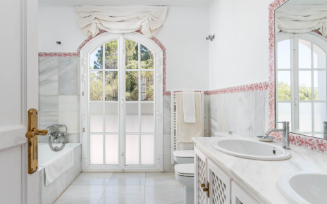 Baño de habitación principal