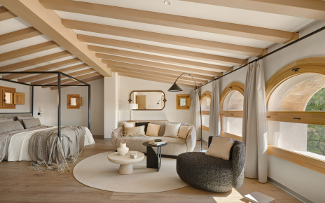 Master bedroom is spectacular