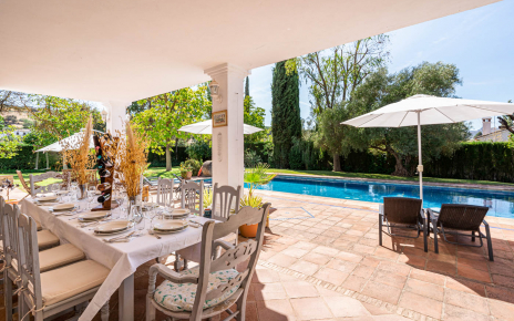 Furnished porch along the house