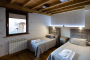 Twin bedded room