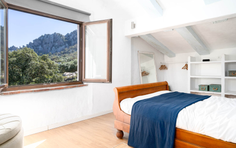 Views to the rocky outcrop of San Bartolome