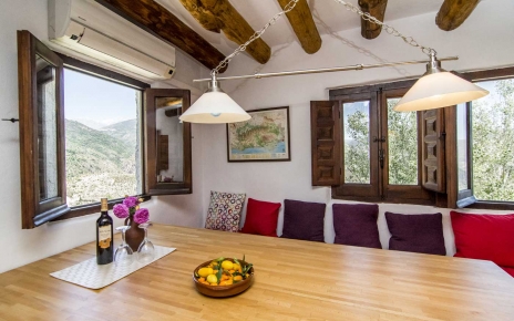 Durante tus comidas podrás disfrutar de las vistas