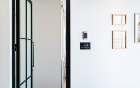 Suite 1 - El almendro desnudo