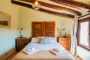 Habitación con cama doble