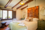 Habitación con cama doble