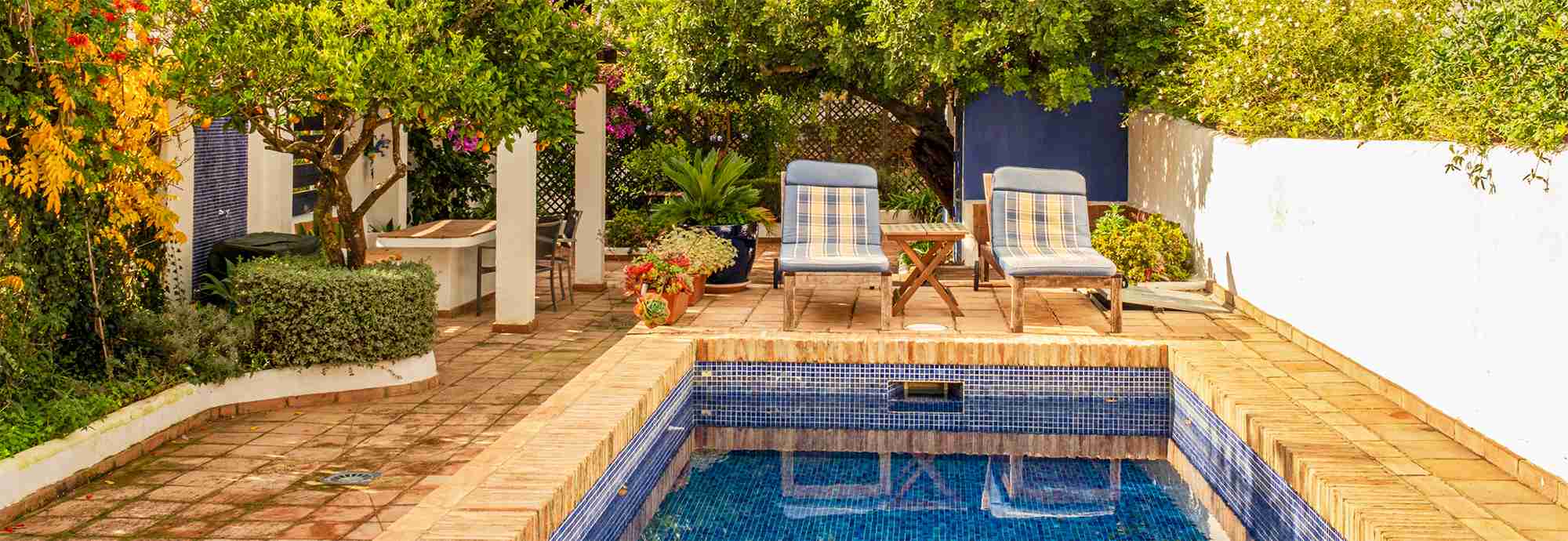 Village house walking distance to facilities with private pool in Gaucin