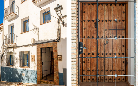 Main door to your holiday home from a street in Gaucin