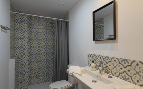 Bathroom un upper level