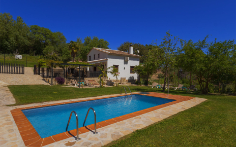Your villa with private pool in Grazalema National Park