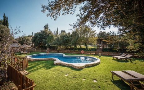 Delightful pool area