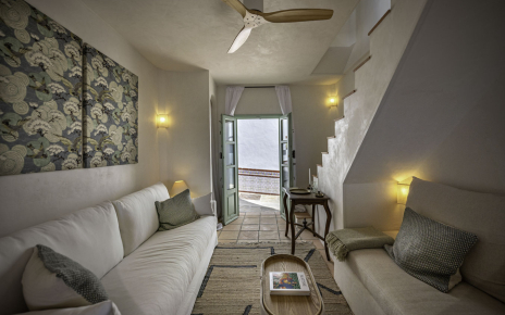 Second floor with doors to back street
