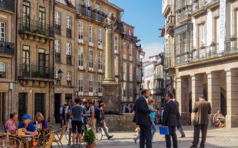 Santiago de Compostela ia fascinating Pilgrims town