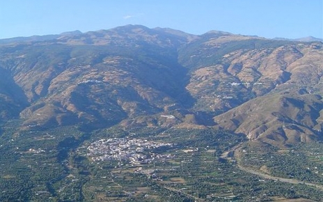 Orgiva en las Alpujarras bajas